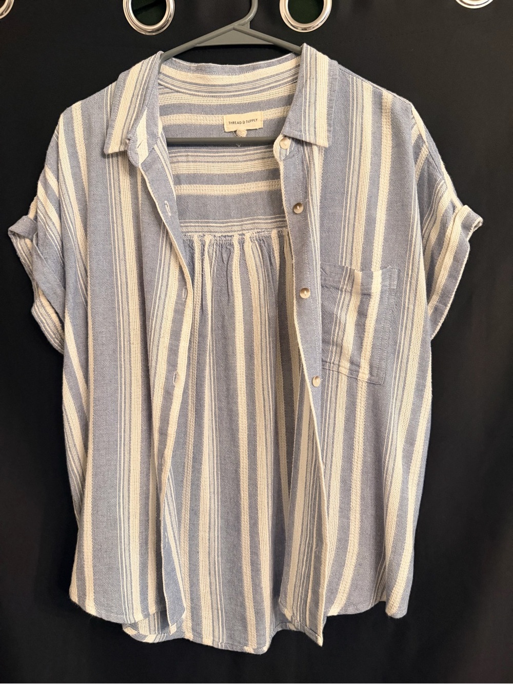 Thread & Supply Blue and White Striped Short Sleeve Shirt Rayon and Linen Size M